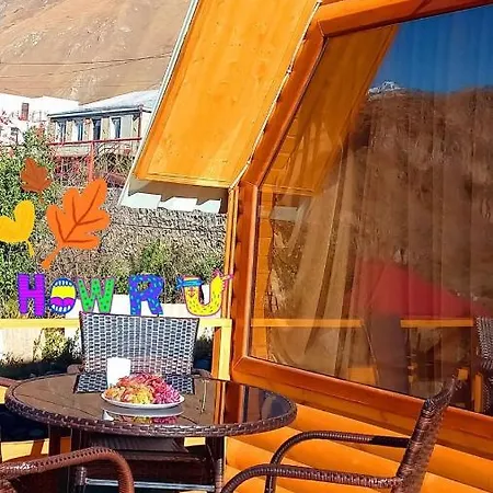 Cottage Nishi Kazbegi Exterior photo