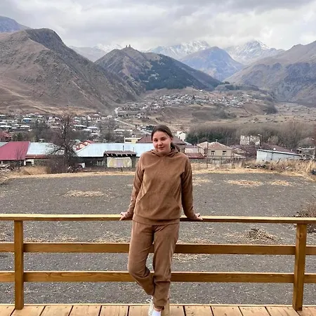 Cottage Nishi Kazbegi Exterior photo