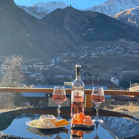 Cottage Nishi Kazbegi Exterior photo